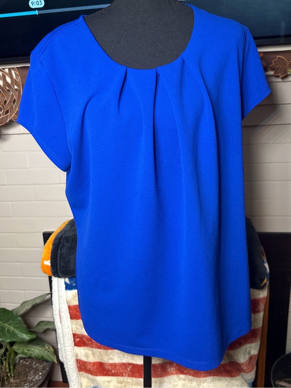 Liz Claiborne Blue Pleat Front Short Sleeve Blouse